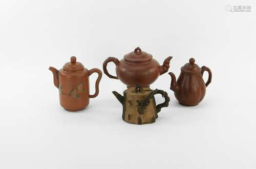 (4) Chinese Yixing Pottery Teapots