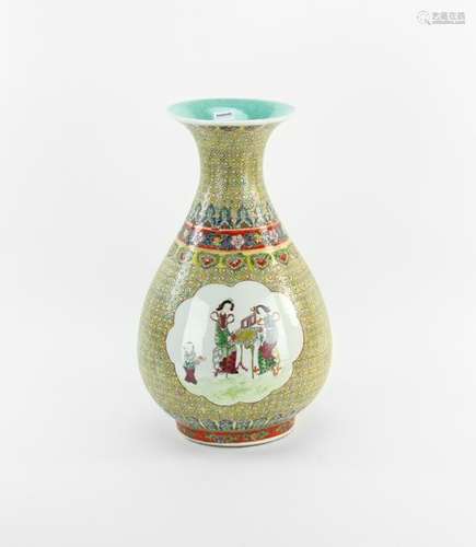 20thC Chinese Famille Rose Porcelain Vase