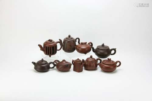 (9) Chinese Yixing Pottery Teapots