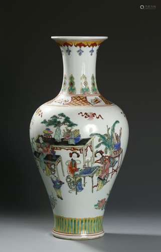 Chinese Famille Rose Baluster Vase