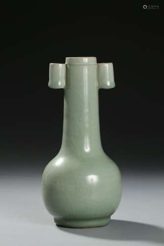 Chinese Lungchuan Celadon Arrow Vase