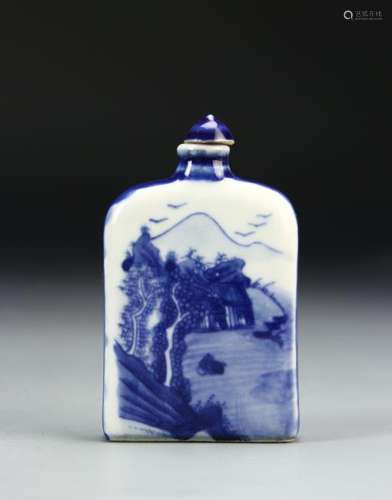 Chinese Blue and White Snuff Bottle