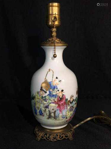 Chinese Famille Rose Porcelain Vase Lamp - Children