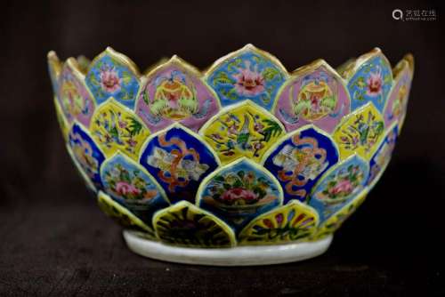 Chinese Famille Rose Porcelain Bowl  - Lotus