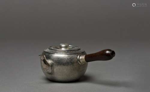 A JAPANESE SILVER TEAPOT WITH BOX