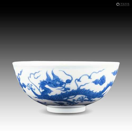 A CHINESE BLUE & WHITE DRAGON BOWL, DAOGUANG PERIOD