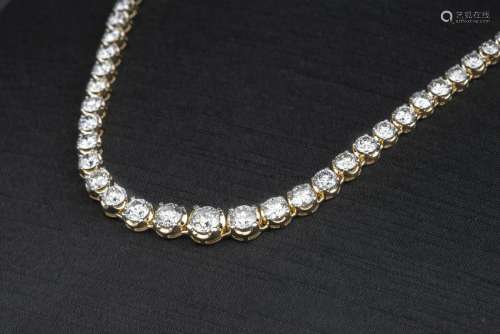 A 31.35 CT TENNIS DIAMOND NECKLACE, AIG CERTIFIED