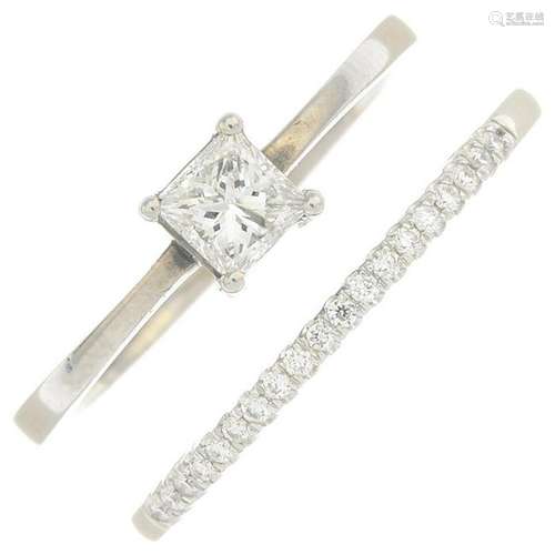 A 9ct gold square-shape diamond single-stone ring and