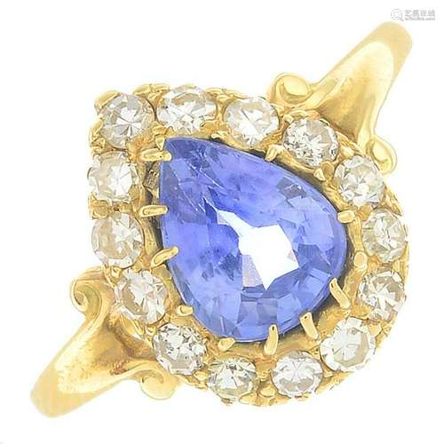 A sapphire and diamond cluster ring.calculated weight