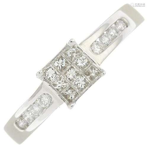 An 18ct gold diamond ring. Total diamond weight 0.33ct,