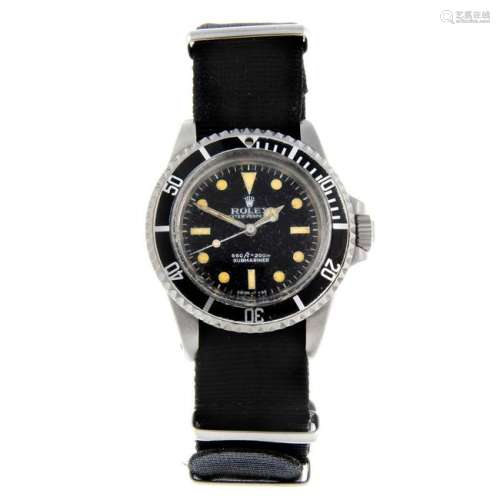 ROLEX - a gentleman's Oyster Perpetual Submariner wrist