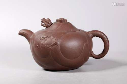 Chinese Yixing Movable Dragon & Tongue Teapot