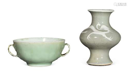 清中期 青釉梅枝碗·青釉堆白龙纹瓶 （一组）