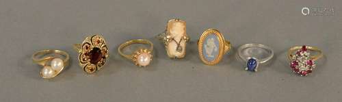 Seven various gold ring set with Cameo, red stone,