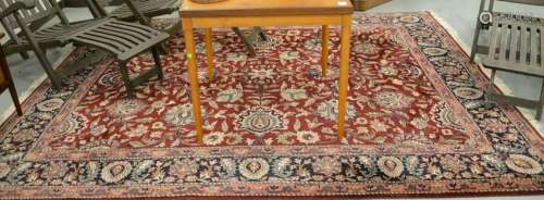 Oriental carpet. 8' x 10' 2