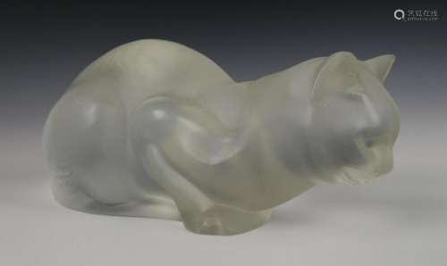 LALIQUE LARGE CRYSTAL CROUCHING CAT SCULPTURE