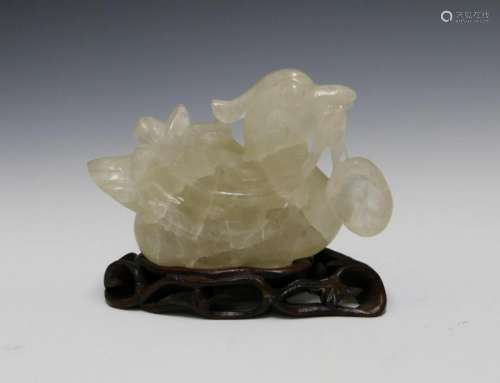 VINTAGE CHINESE CLEAR ROCK CRYSTAL DUCK FIGURE