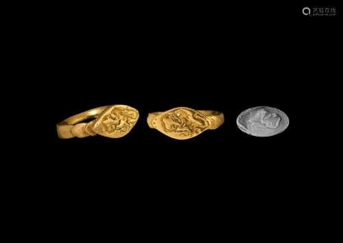 Roman Gold Signet Ring with Lion