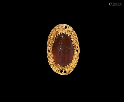 Parthian Gold Mount with Gemstone