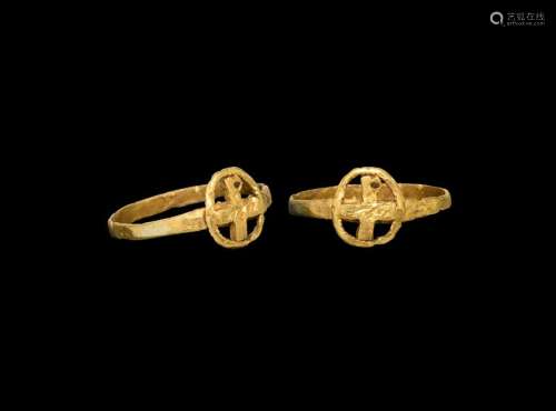 Byzantine Gold Ring with Chi-Rho