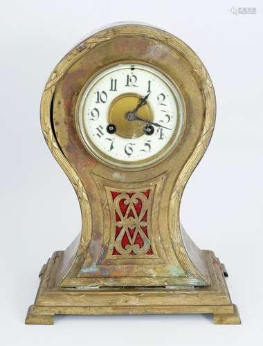 VICTORIAN BRASS MANTLE CLOCK