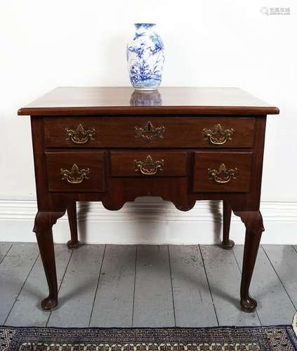 18TH-CENTURY MAHOGANY LOW BOY