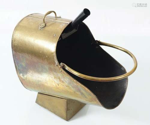 EDWARDIAN BRASS COAL HELMET