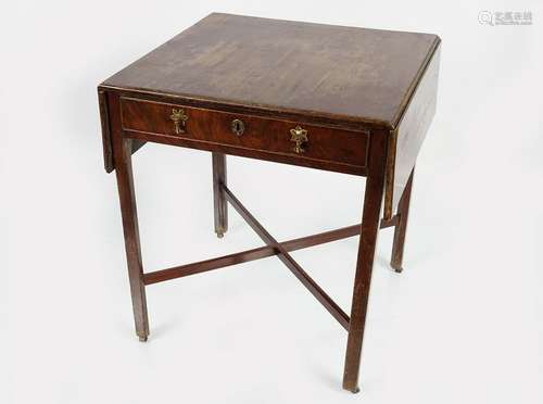 18TH-CENTURY PERIOD MAHOGANY PEMBROKE TABLE