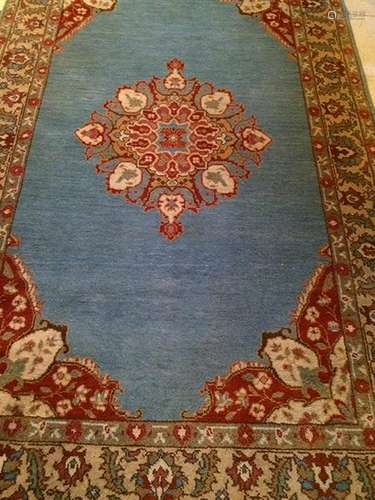 TABRIZ RUG