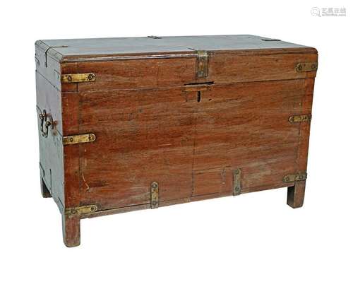 MAHOGANY BRASS BOUND CADDY TOPPED COFFER