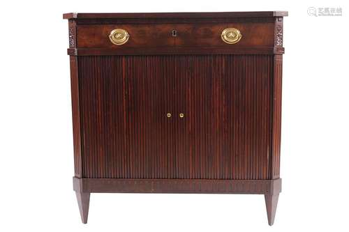 SMALL 19TH-CENTURY MAHOGANY SIDE CABINET