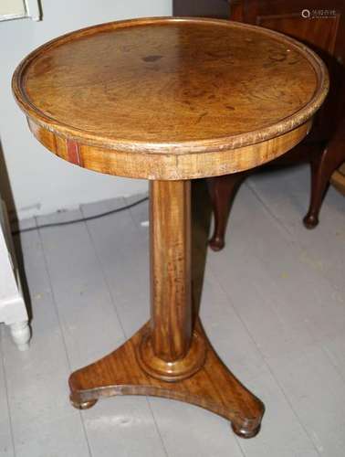 WILLIAM IV PERIOD MAHOGANY WINE TABLE