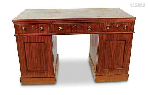 19TH-CENTURY MAHOGANY PEDESTAL WRITING DESK