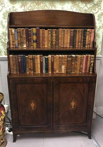 EDWARDIAN MAHOGANY AND INLAID WATERFALL BOOKCASE