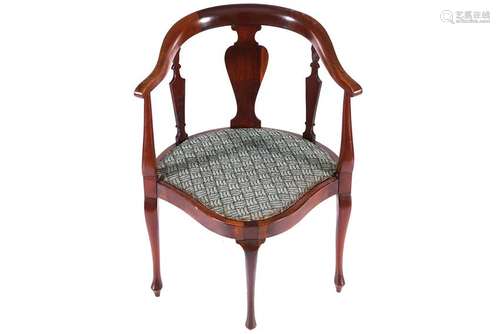 EDWARDIAN PERIOD MAHOGANY CORNER CHAIR