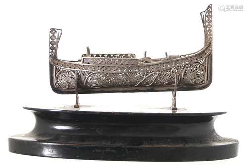 CHINESE 19TH-CENTURY SILVER JUNK