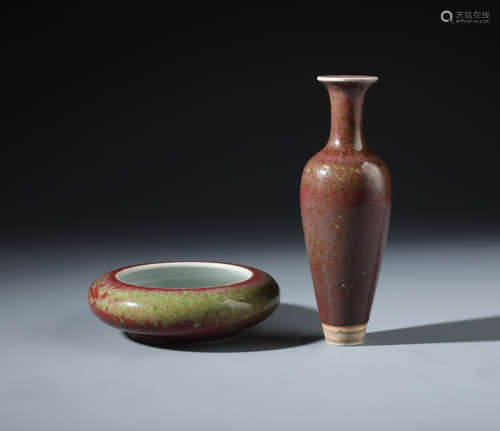 A Rare Chinese Green-splashed Red Porcelain Vase and Brush Washer (2pcs)