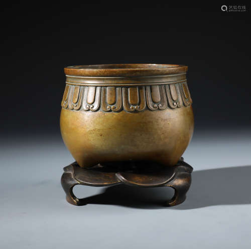 A Rare Chinese Bronze Parcel-Gilt Bronze Censer With Lotus-Petal Motif