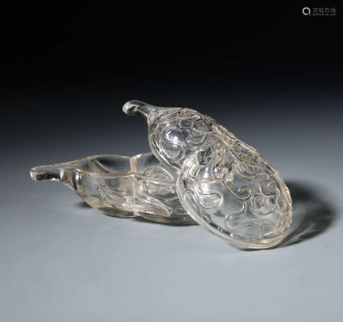 A Finely Carved Rock Crystal Double Gourd Box and Cover