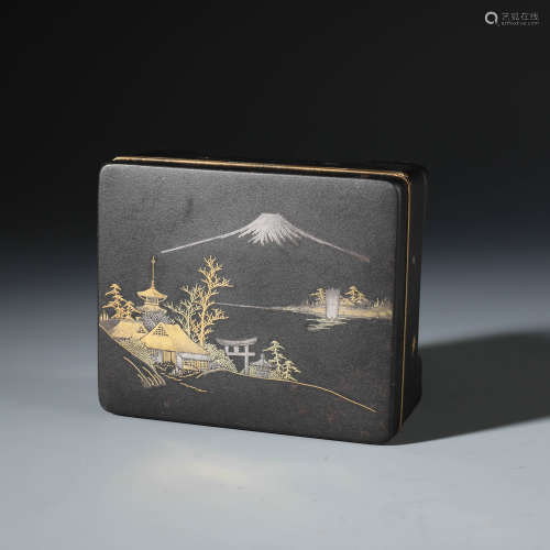 A Japanese Silver Inlaid  Cigaratte Box with Jujing Mark
