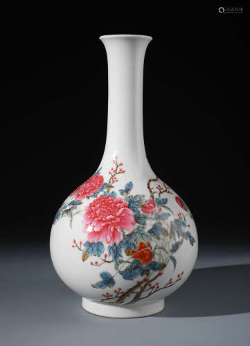 A Fine Chinese Famille Rose Floral  Long Neck Vase