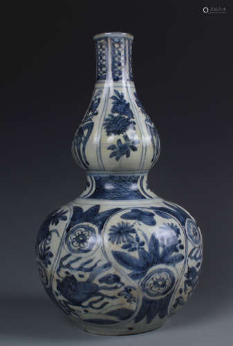 A Blue and White Double Gourd Vase, Period of Ming
