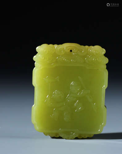 A Fine Chinese Carved Yellow Jade Pendent