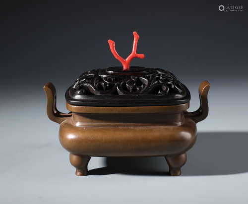 A Fine Chinese Carved Bronze Rectangluar Censer