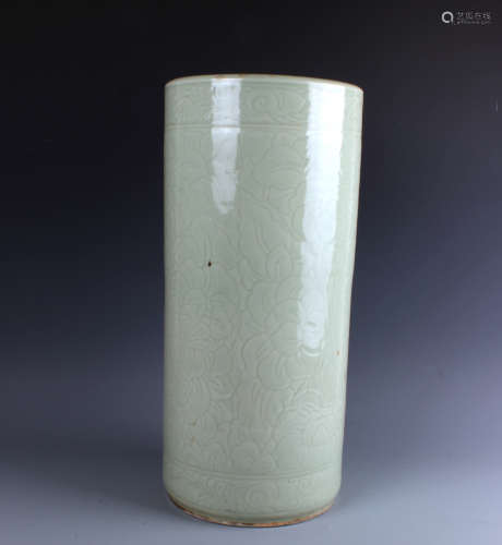 A Chinese  Longquan Celadon Cylindrical Vase