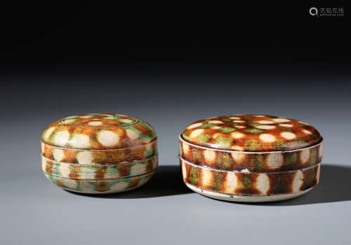 Two Chinese Sancai Pottery Box