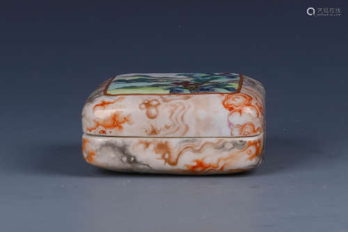 A Chinese Stone-Pattern Glazed Porcelain Box with Cover