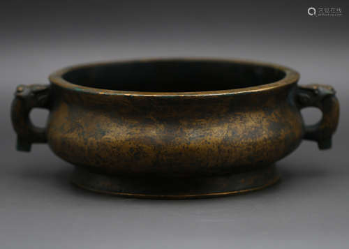 A Chinese Bronze Incense Burner