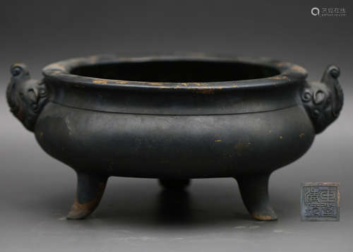 A Chinese Bronze Incense Burner