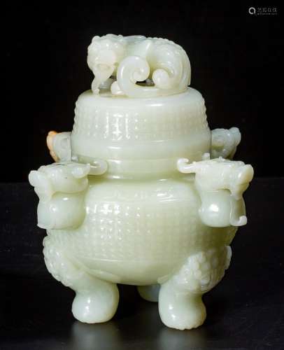 HETIAN JADE THREE LEGS CENSER